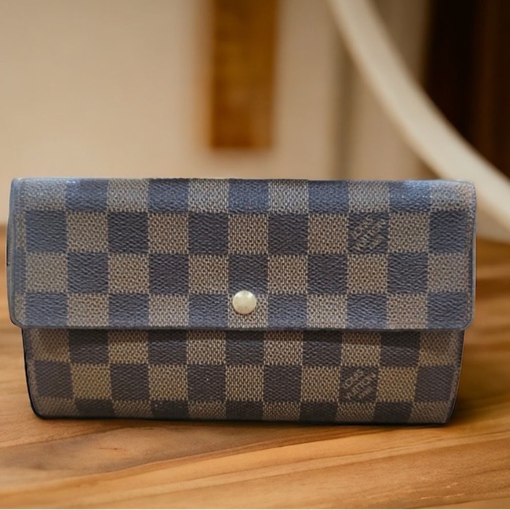 Authentic Louis Vuitton brown Damier Porte Feuille Sarah Long Wallet -
